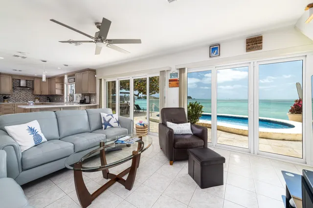 $2,399,000 | 11399 6th Ave Ocean, Marathon, FL 33050