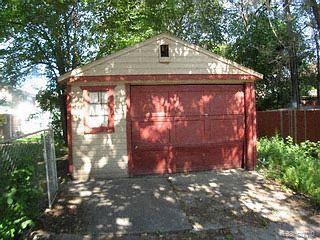 18200 Santa Rosa Drive Detroit, MI 48221 - Photo 7 of 9 garage