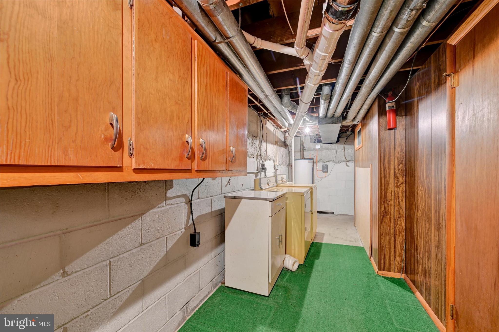 7437 New Cut Road Kingsville, MD 21087 - Photo 19 of 56 a view of an entryway