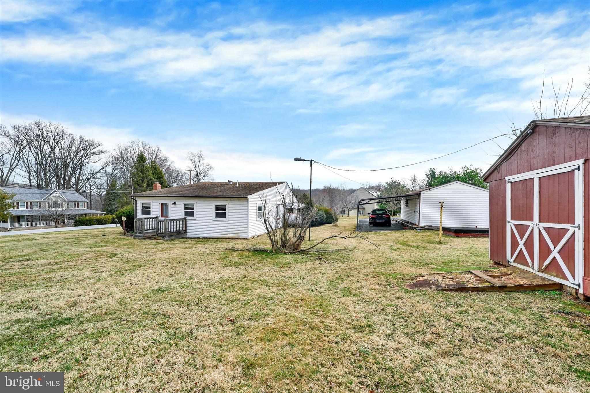 7437 New Cut Road Kingsville, MD 21087 - Photo 27 of 56 a house view with a backyard space