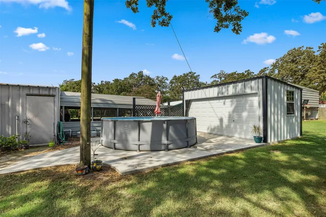 a view of a outdoor space