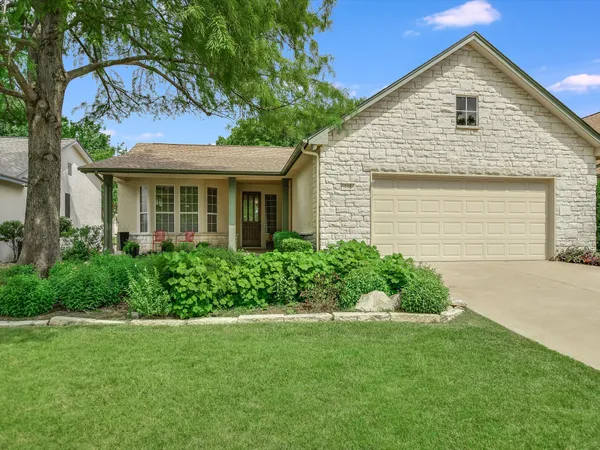 $2,850 | 116 Running Water Street, Georgetown, TX 78633