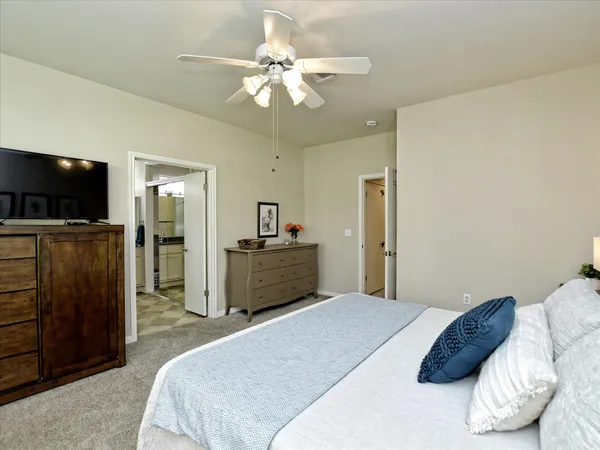 $2,850 | 116 Running Water Street, Georgetown, TX 78633