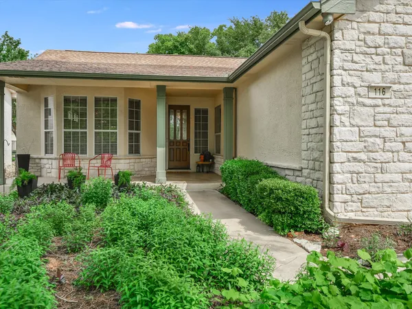 $2,850 | 116 Running Water Street, Georgetown, TX 78633