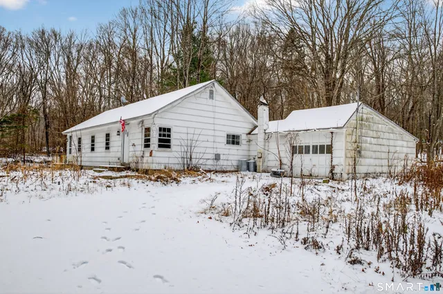 $349,000 | 29 Orchard Hill Road, Newtown, CT 06470