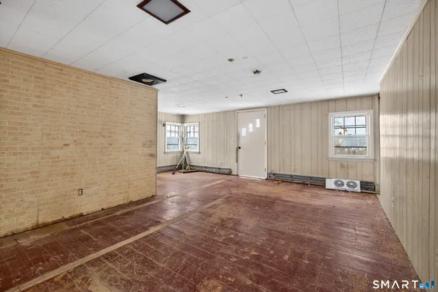 $349,000 | 29 Orchard Hill Road, Newtown, CT 06470