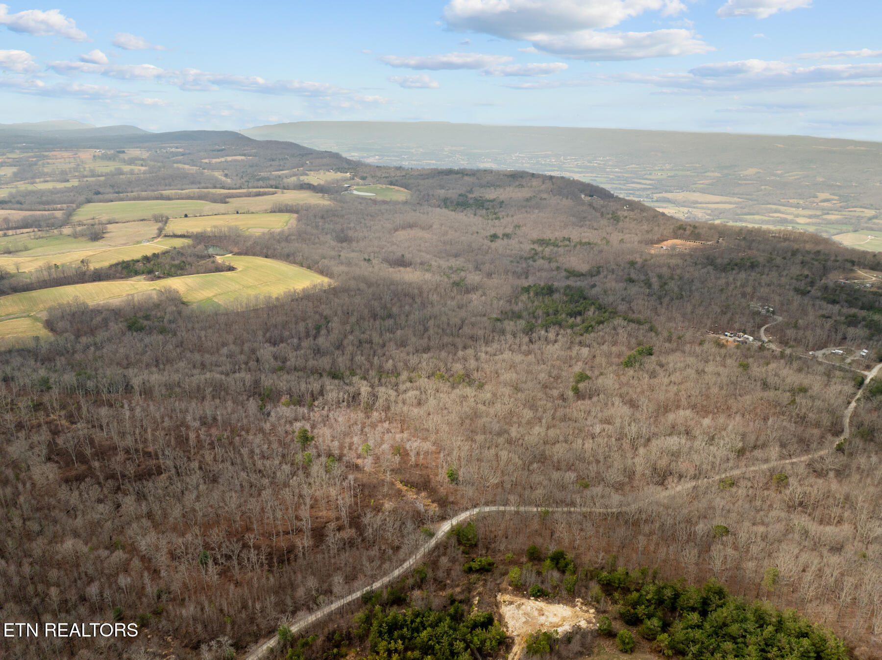 20-acres 20-acres Barbee Cemetery Road Pikeville, TN 37367 - Photo 2 of 33 Pikeville TN 20 acres (3)