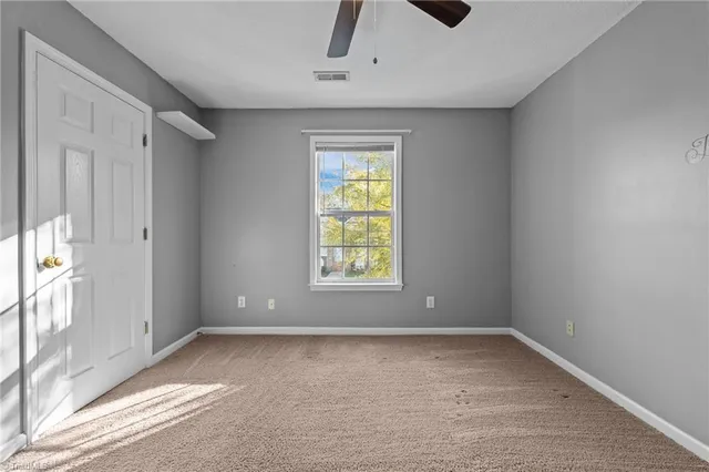 $164,900 | 3702 Cotswold Terrace, Unit 3C, Greensboro, NC 27410