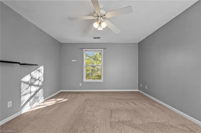 $164,900 | 3702 Cotswold Terrace, Unit 3C, Greensboro, NC 27410