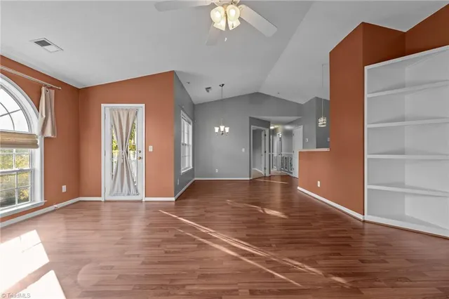 $164,900 | 3702 Cotswold Terrace, Unit 3C, Greensboro, NC 27410