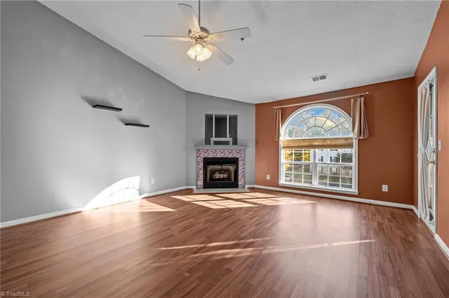 $164,900 | 3702 Cotswold Terrace, Unit 3C, Greensboro, NC 27410