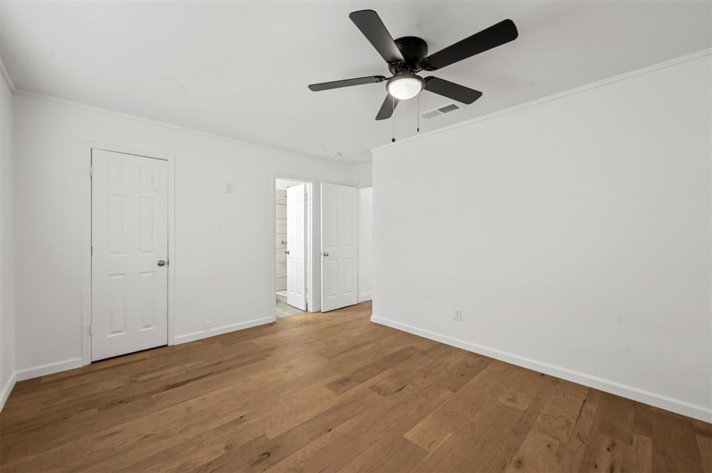 2029 Greenwood Road Carrollton, TX 75006 - Photo 15 of 20
