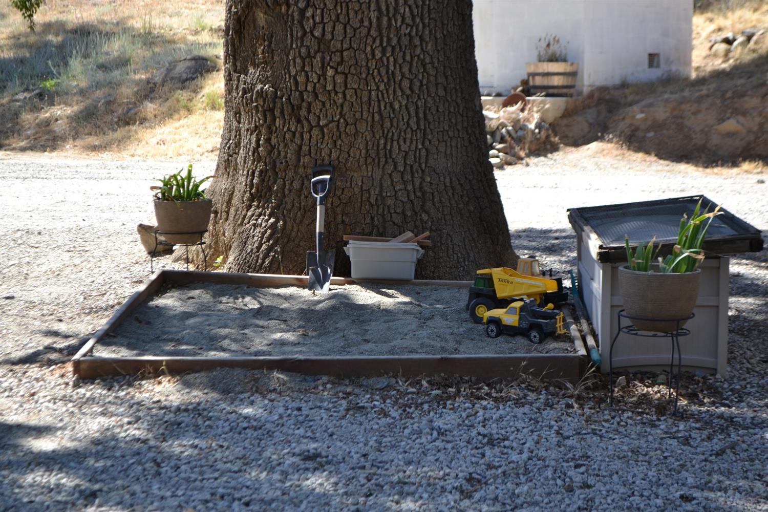 24101 Coalinga Road Coalinga, CA 93210 - Photo 31 of 91 Gallery Image 31