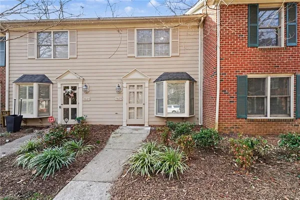 $1,750 | 4625 Lawndale Drive, Greensboro, NC 27455