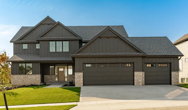 $1,327,000 | 2630 Scenic Point Drive Southwest, Rochester, MN 55902