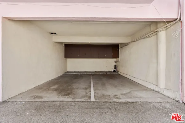 a view of a garage