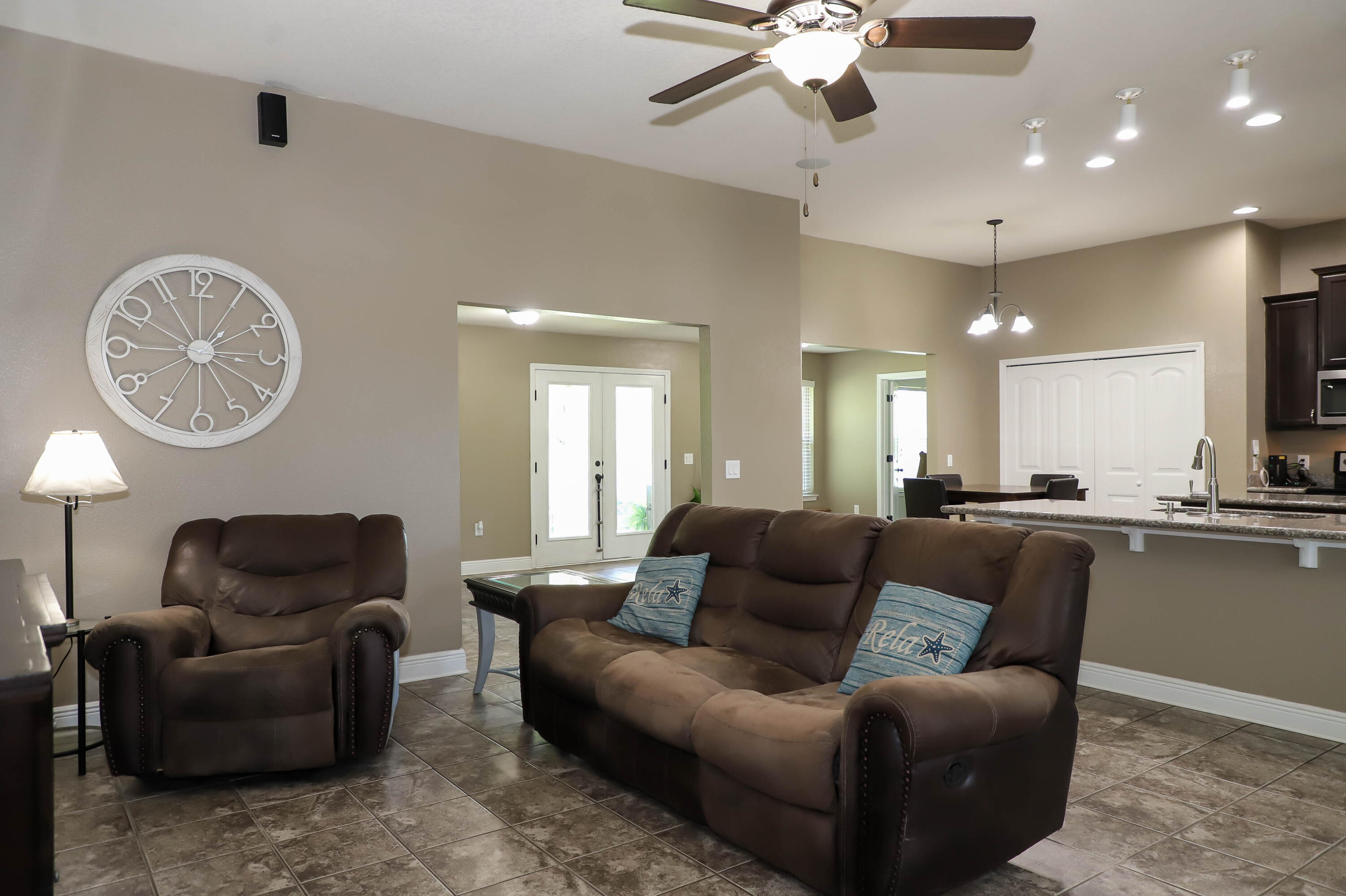 6624 Bryant Road Navarre, FL 32566 - Photo 6 of 50 Gallery Image 6