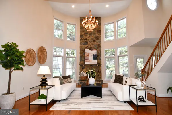 $1,494,900 | 4007 Wintersweet Court, Rockville, MD 20853