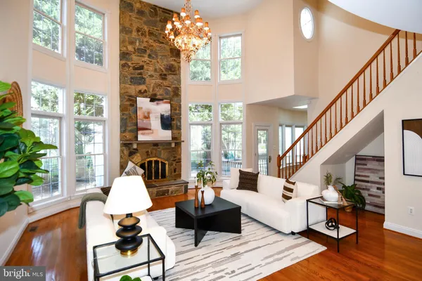 $1,494,900 | 4007 Wintersweet Court, Rockville, MD 20853