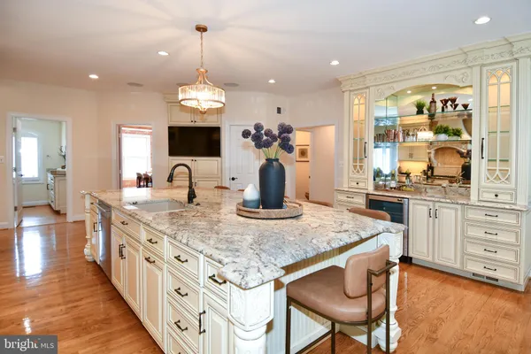 $1,494,900 | 4007 Wintersweet Court, Rockville, MD 20853