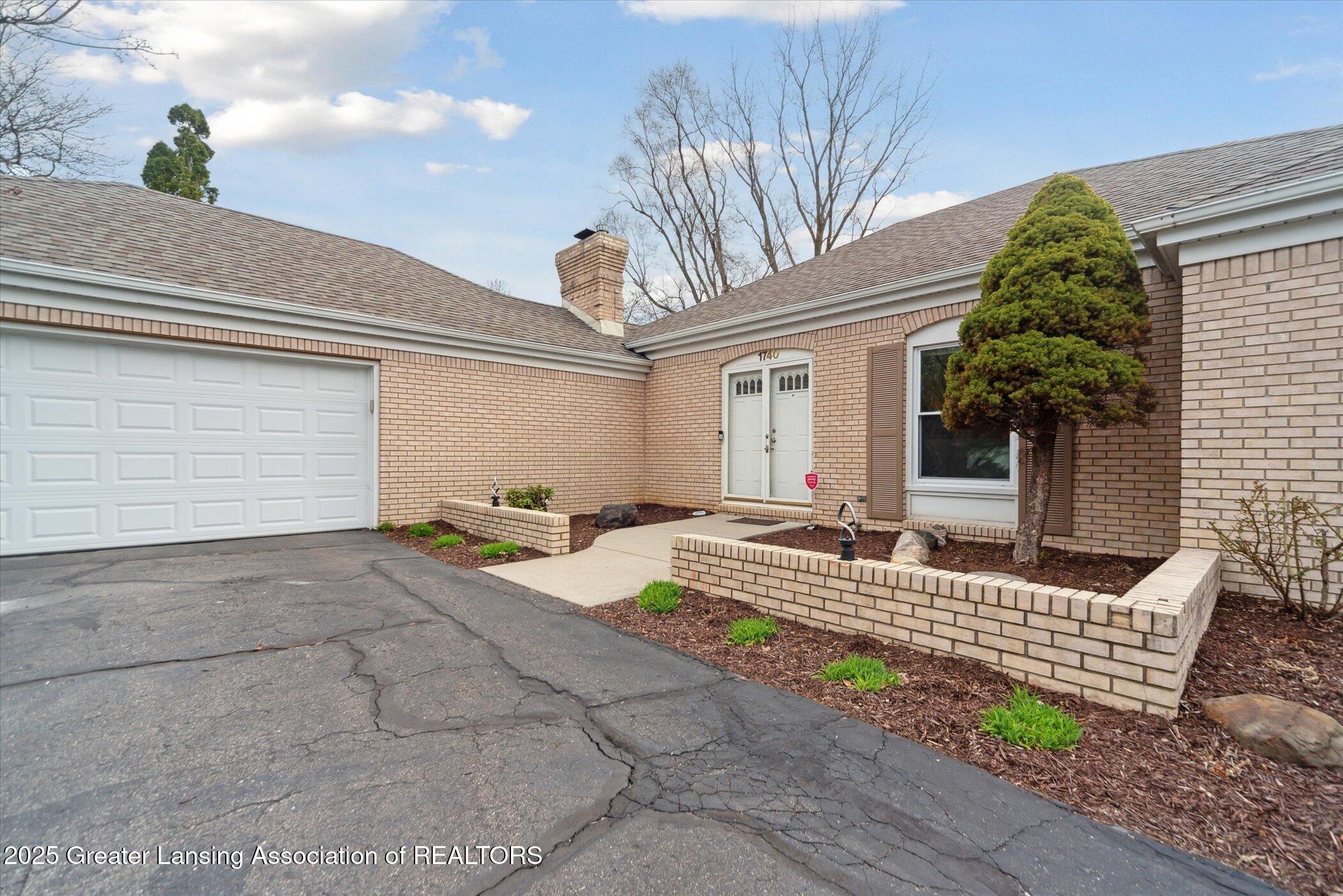 1740 Foxcroft Road East Lansing, MI 48823 - Photo 5 of 56 05-1740-Foxcroft-Rd-East-Lansing-MI-4882