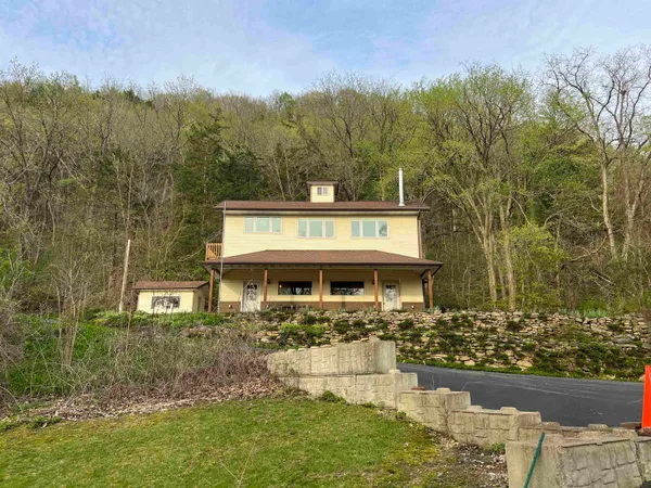 $499,000 | 15970 Highway 35, Ferryville, WI 54628