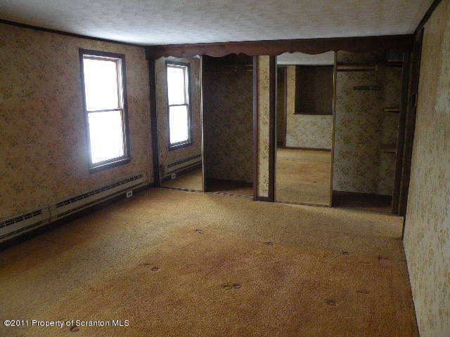 128 Peaceful Valley Road Clarks Summit, PA 18411 - Photo 8 of 8 Gallery Image 8