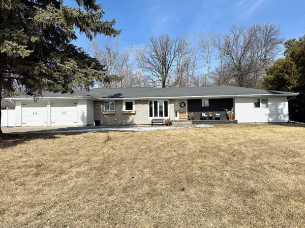 $245,000 | 503 6th Street Northeast, Roseau, MN 56751