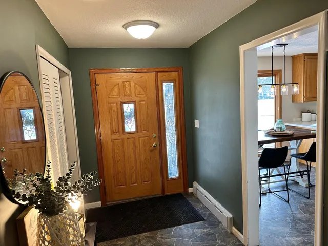 $259,900 | 503 6th Street Northeast, Roseau, MN 56751