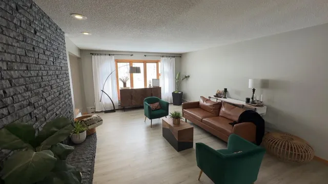 $259,900 | 503 6th Street Northeast, Roseau, MN 56751