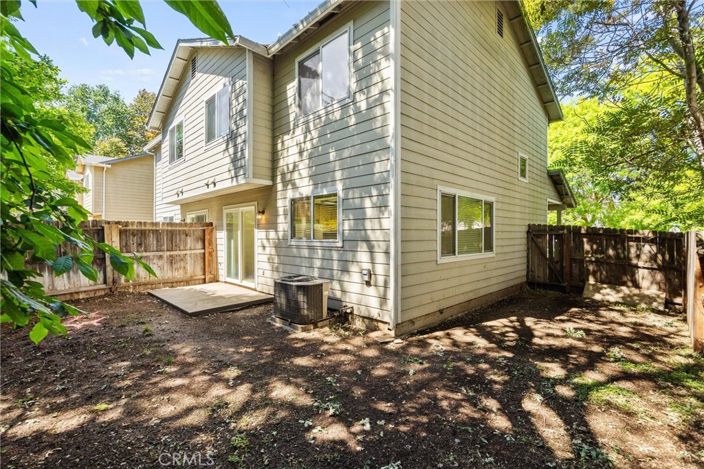 555 Morgan Drive Chico, CA 95973 - Photo 30 of 41 Unit 1 backyard before tenants moved in 5/1/26.