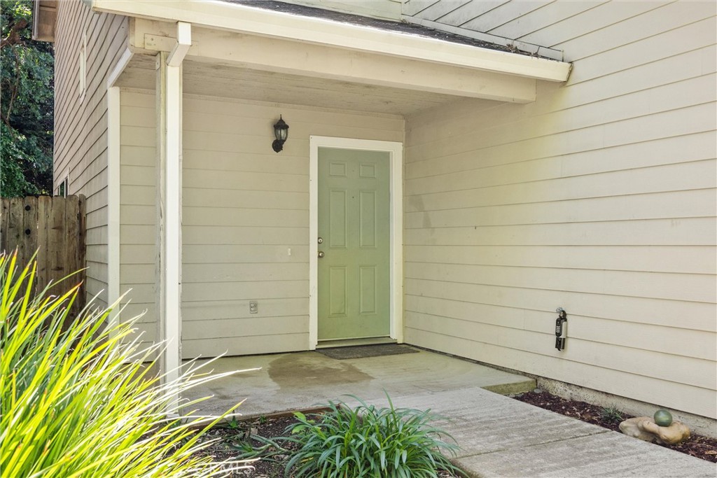 555 Morgan Drive Chico, CA 95973 - Photo 5 of 41