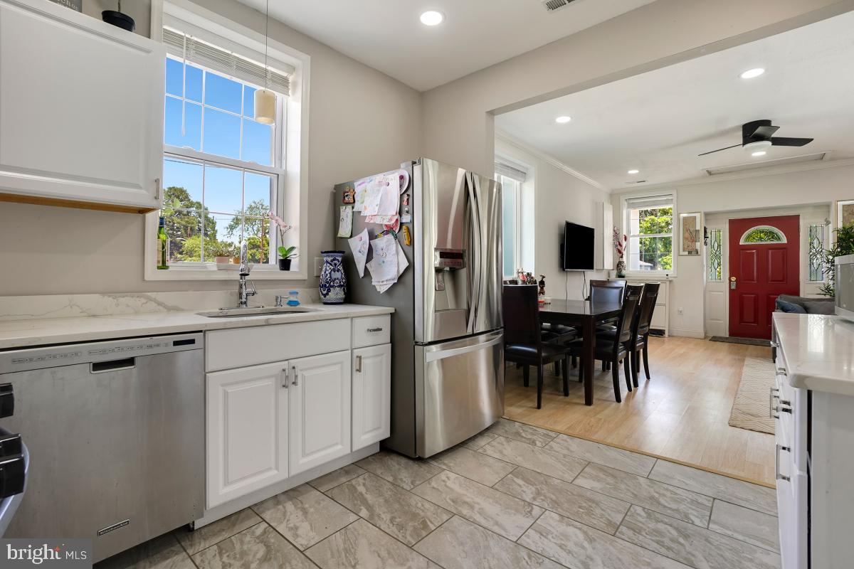 1026 Haverhill Road Baltimore, MD 21229 - Photo 11 of 30 Gallery Image 11