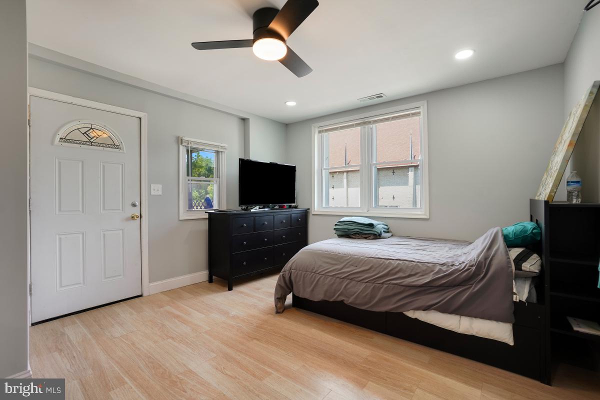 1026 Haverhill Road Baltimore, MD 21229 - Photo 13 of 30 Gallery Image 13