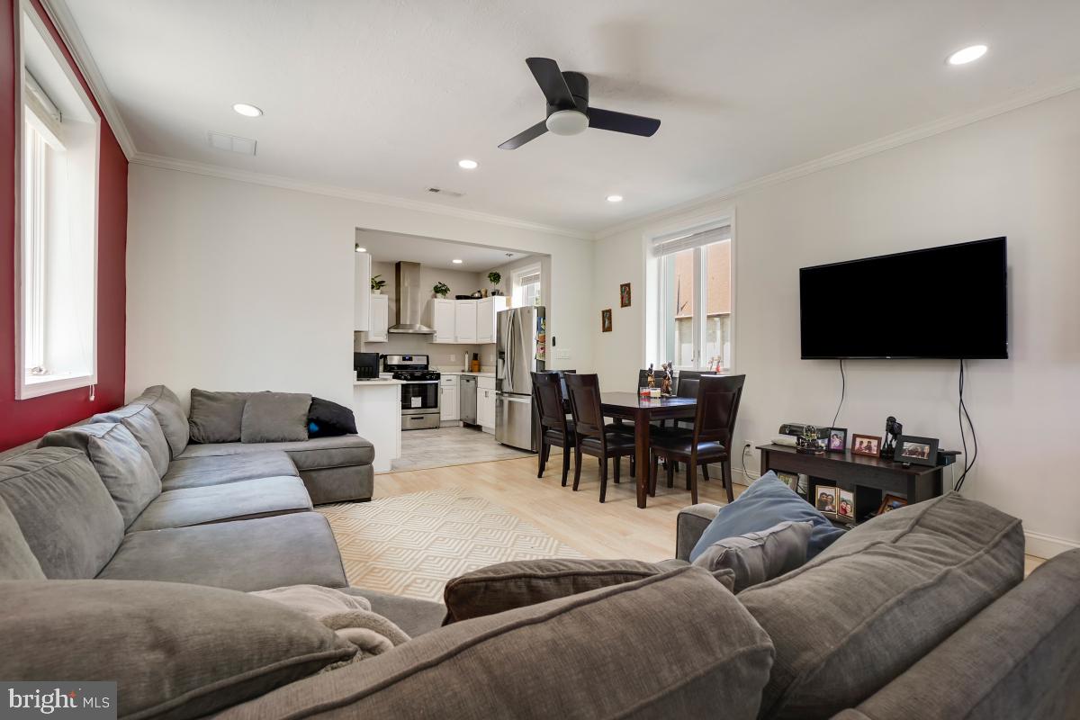 1026 Haverhill Road Baltimore, MD 21229 - Photo 7 of 30 Gallery Image 7