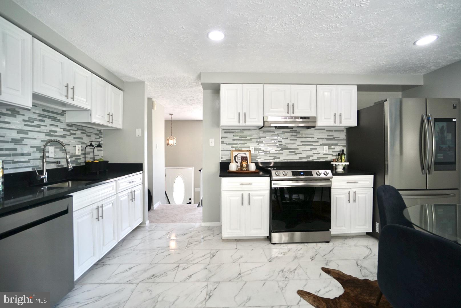 11113 Birch Way Clinton, MD 20735 - Photo 5 of 30