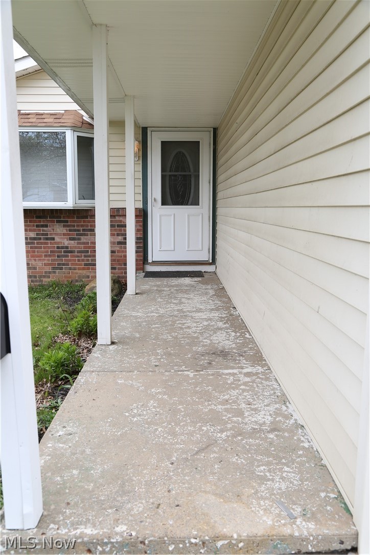 359 Stanley Road Akron, OH 44312 - Photo 2 of 16