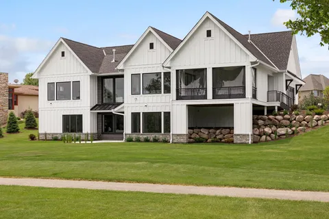$4,500,000 | 172 Westwood Lane, Wayzata, MN 55391