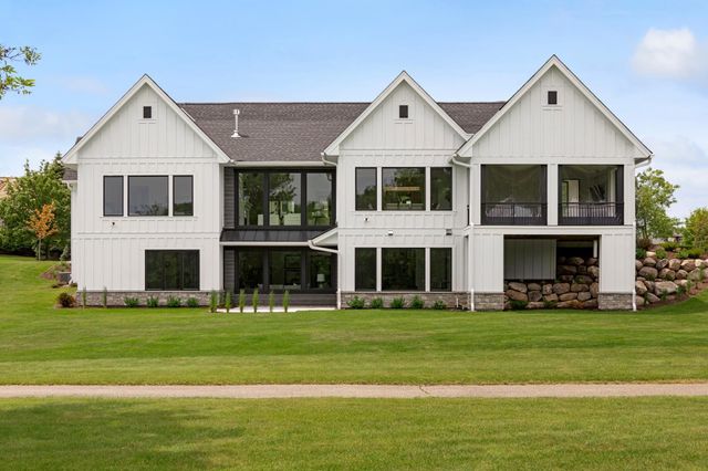 $4,500,000 | 172 Westwood Lane, Wayzata, MN 55391