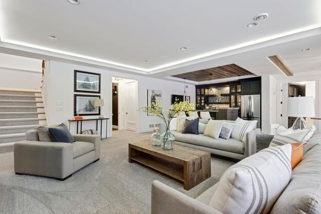 $4,500,000 | 172 Westwood Lane, Wayzata, MN 55391