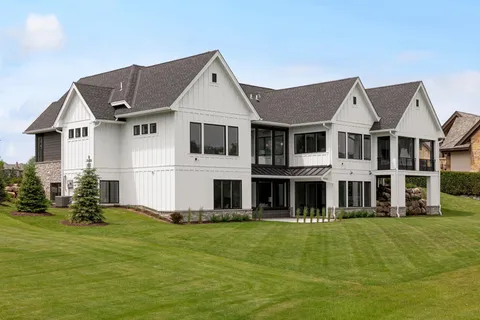 $4,500,000 | 172 Westwood Lane, Wayzata, MN 55391