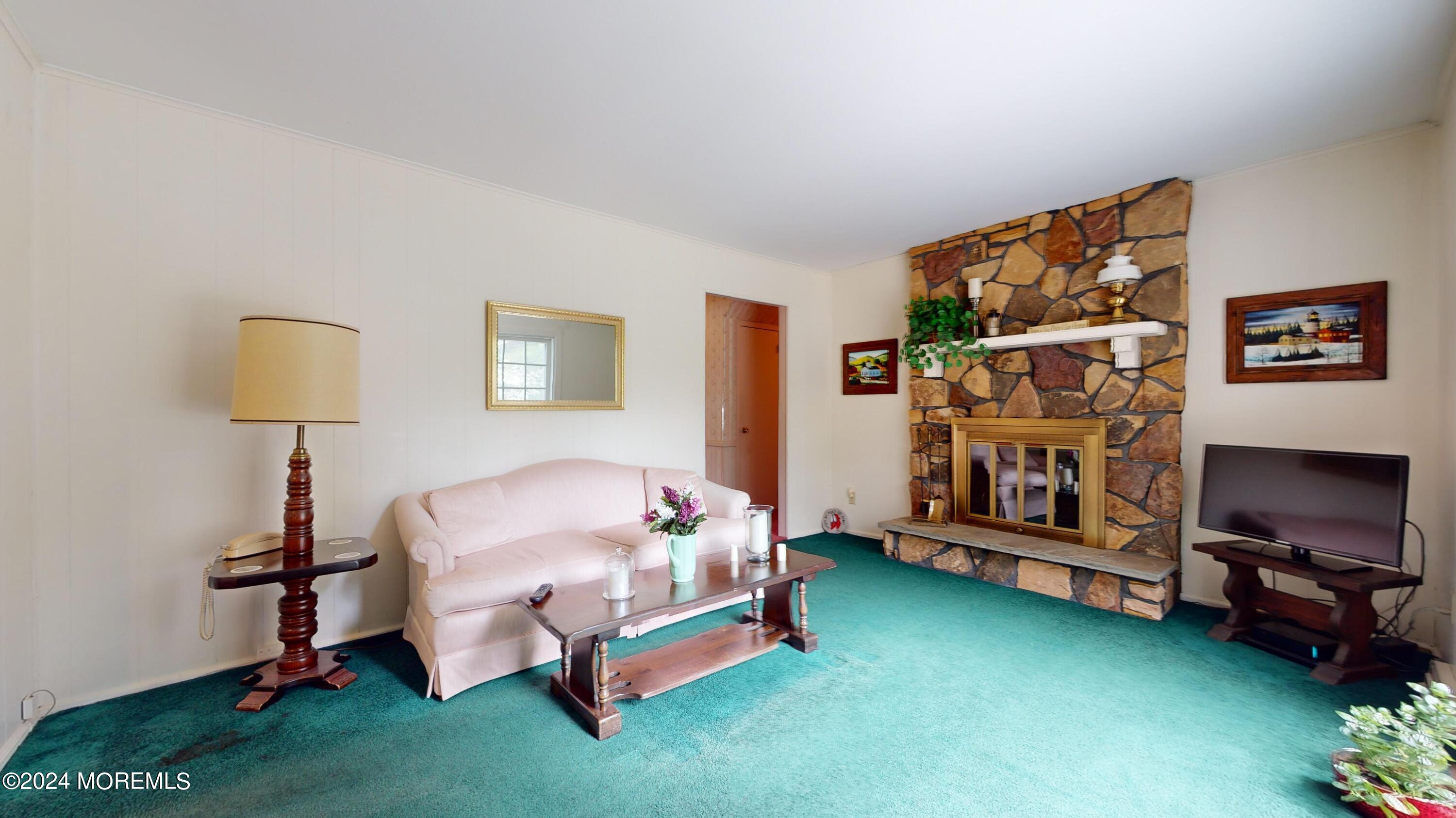 2265 Lanes Mill Road Brick, NJ 08724 - Photo 20 of 40 2265-Lanes-Mill-Rd-Brick-NJ-08724-LIVING