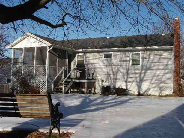 4 Daniel Street Rensselaer, NY 12144 - Photo 2 of 12 Photo 2