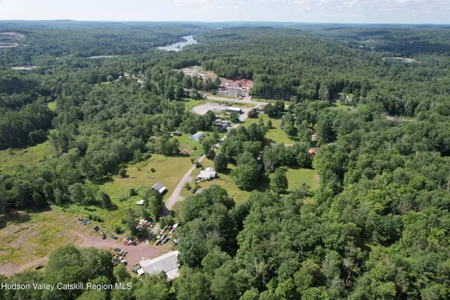 $944,500 | 41 Martin Lane, Mongaup Valley, NY 12762