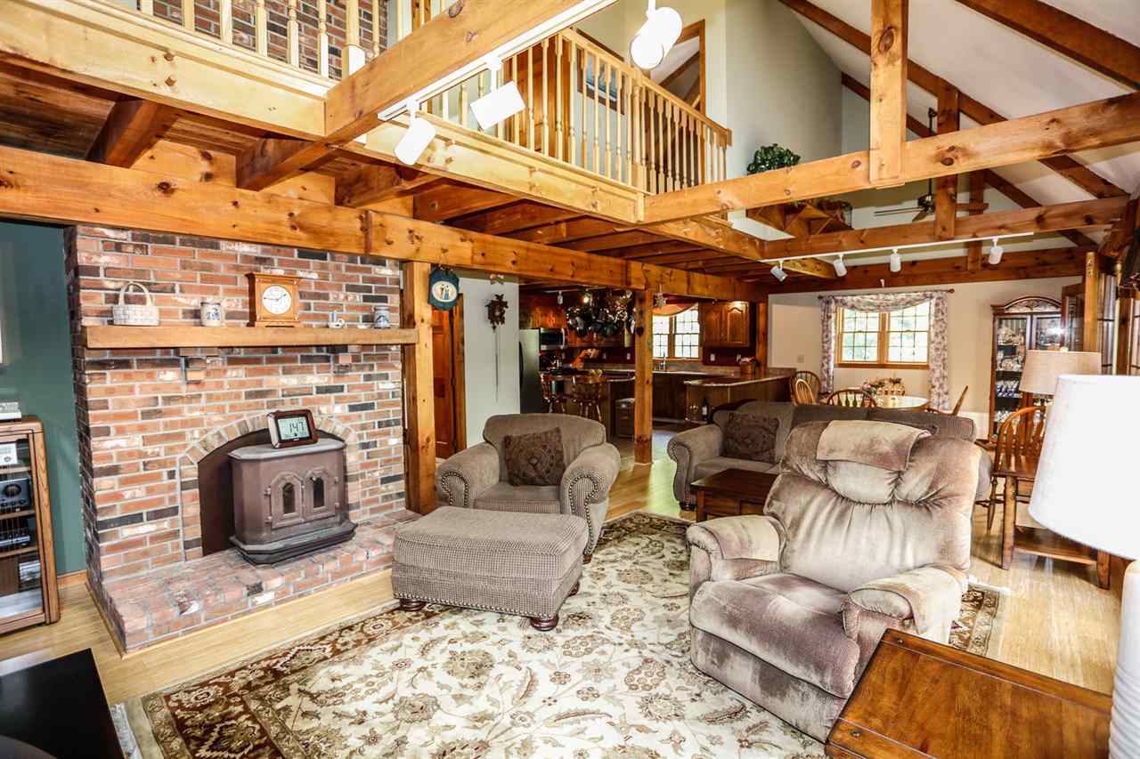 697 Chester Road Auburn, NH 03032 - Photo 15 of 40 Gallery Image 15