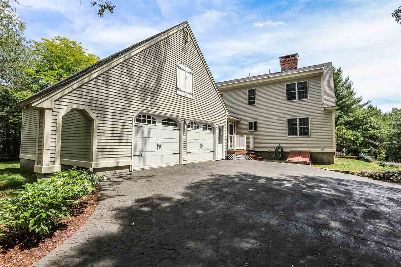 697 Chester Road Auburn, NH 03032 - Photo 36 of 40 Gallery Image 36
