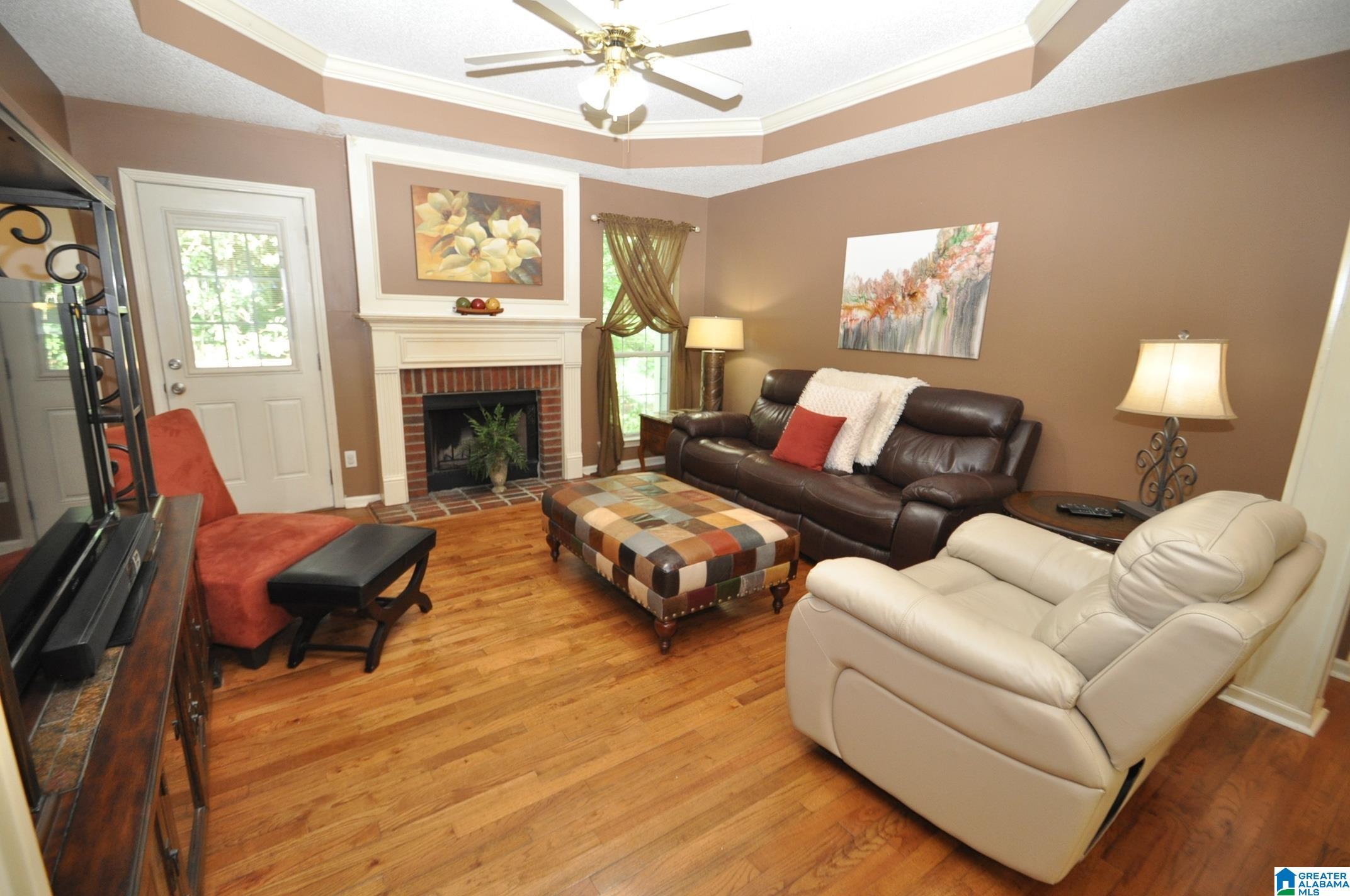 604 Park Forest Lane Alabaster, AL 35007 - Photo 2 of 17