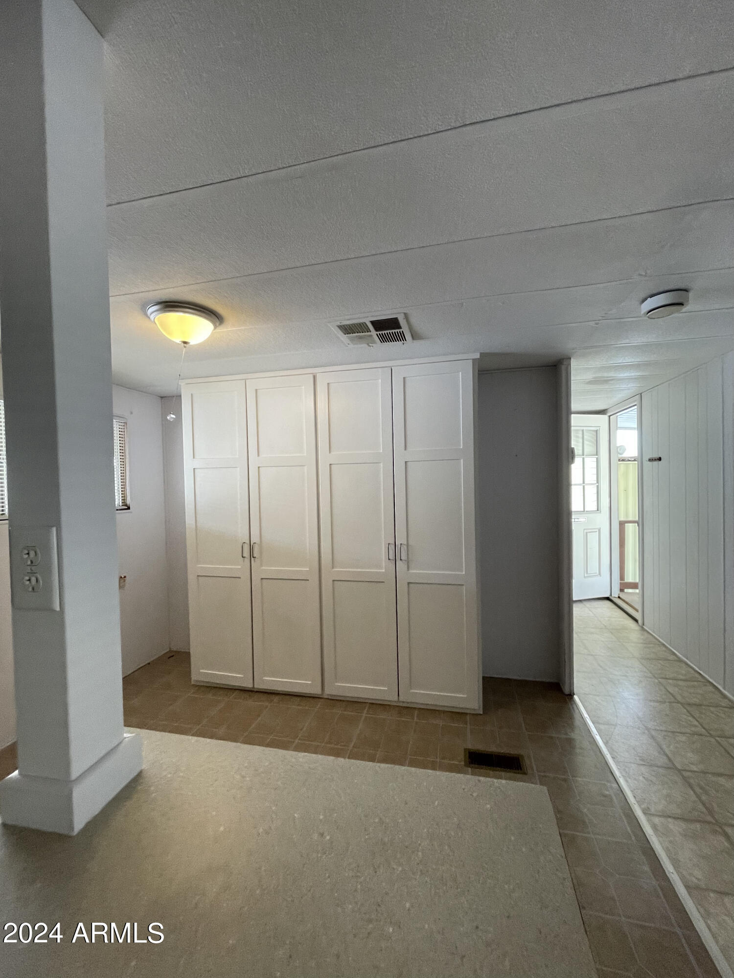 200 East Knox Road, Unit 71 Chandler, AZ 85225 - Photo 16 of 36 IMG_0440