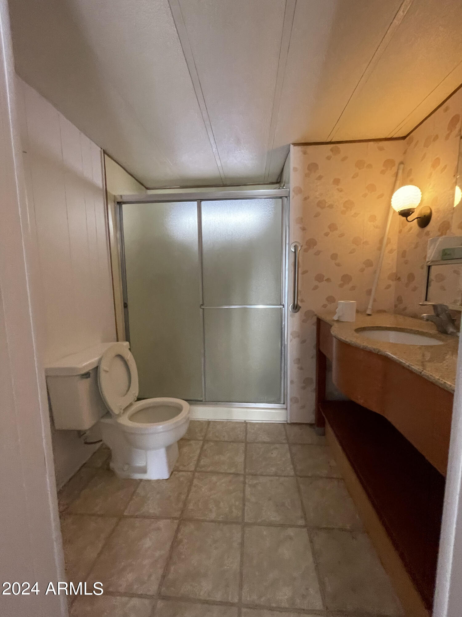 200 East Knox Road, Unit 71 Chandler, AZ 85225 - Photo 17 of 36 IMG_0441