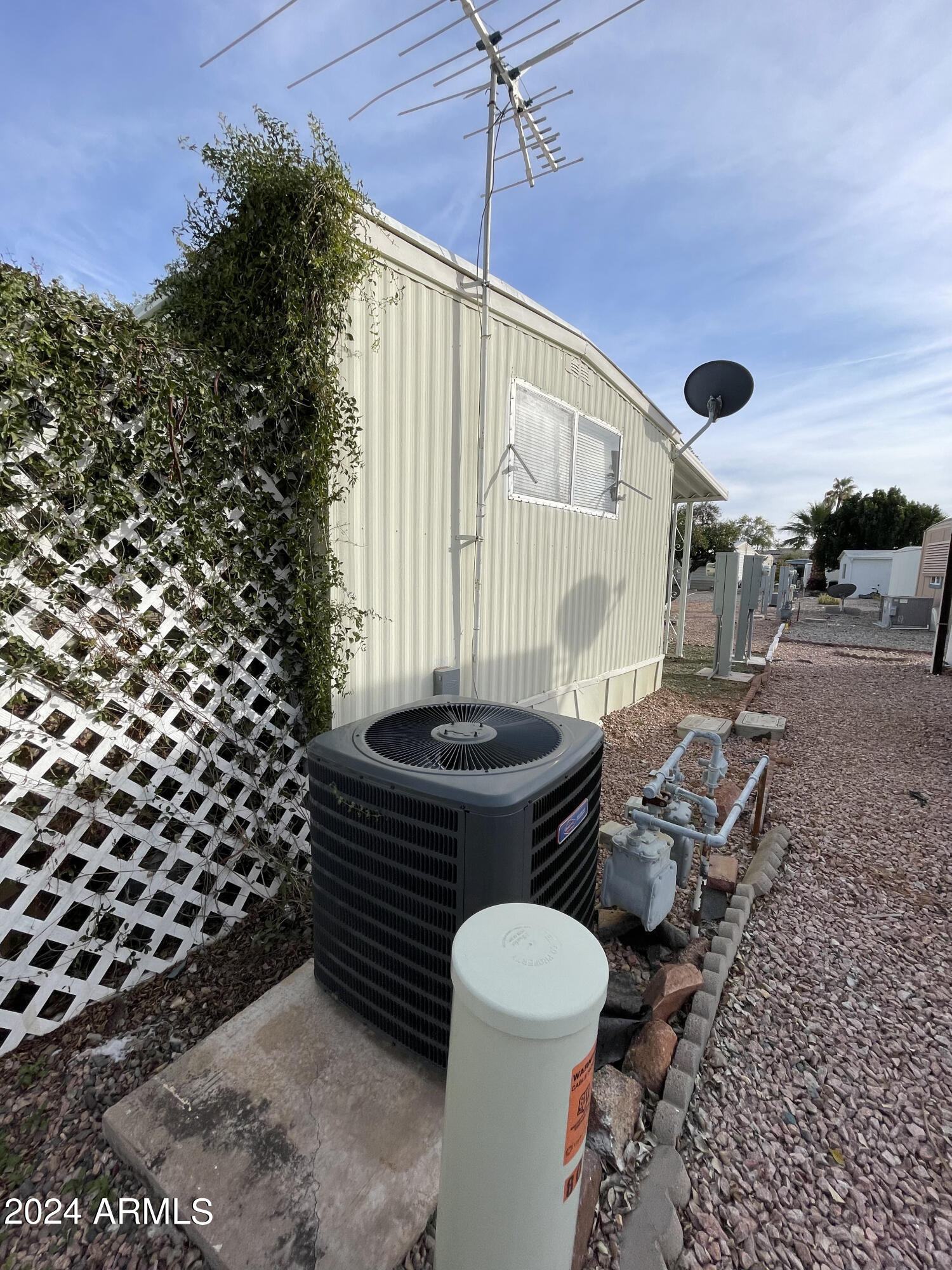 200 East Knox Road, Unit 71 Chandler, AZ 85225 - Photo 28 of 36 IMG_0453